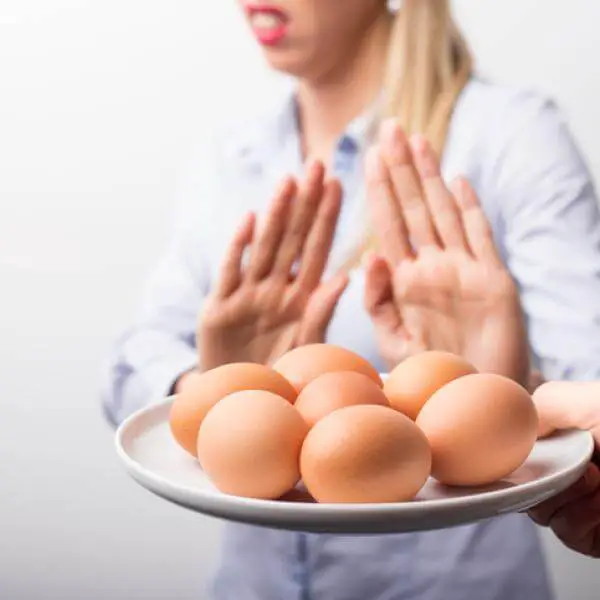 ¿Cuánto equivale 3 huevos?