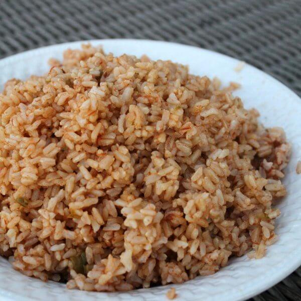 ¿Qué es más saludable el arroz o el arroz integral?