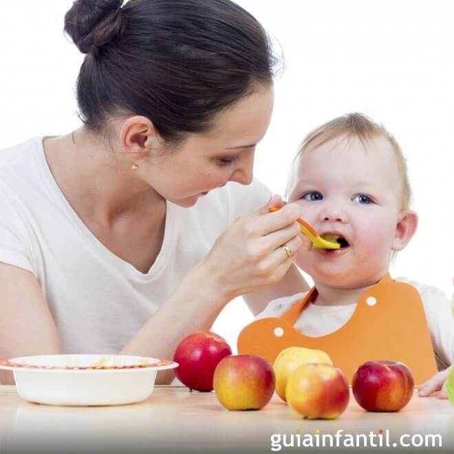 ¿Qué le puedo dar de cenar a mi bebé de 9 meses?