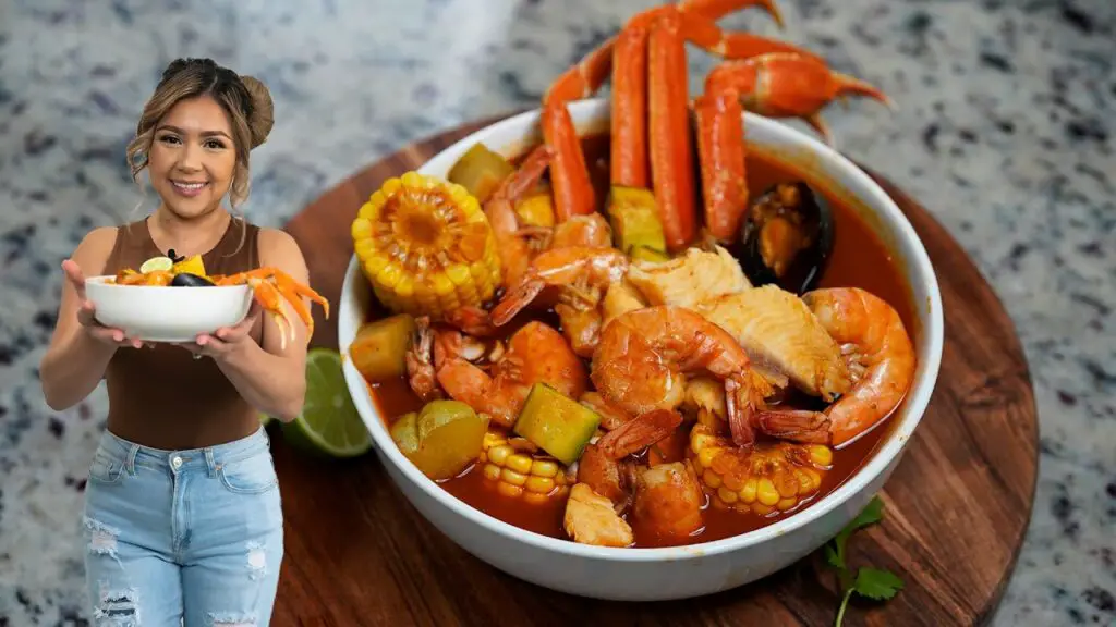 Delicious Seafood Caldo Recipe: A Flavorful Option for Dinner!