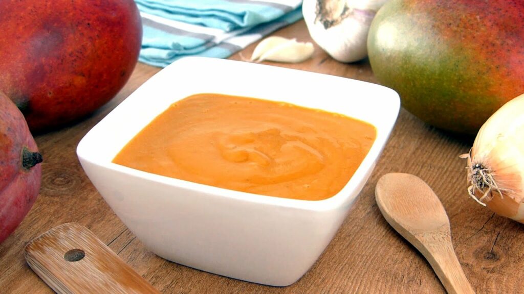 Descubre la receta de salsa de mango perfecta en casa
