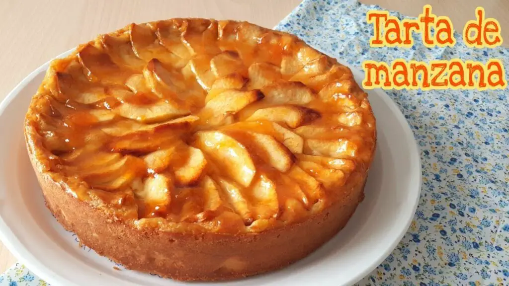 Descubre cómo hacer la mejor torta de manzana casera en casa